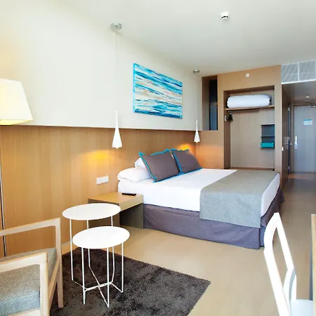Atenea Port Barcelona Hotel 4*