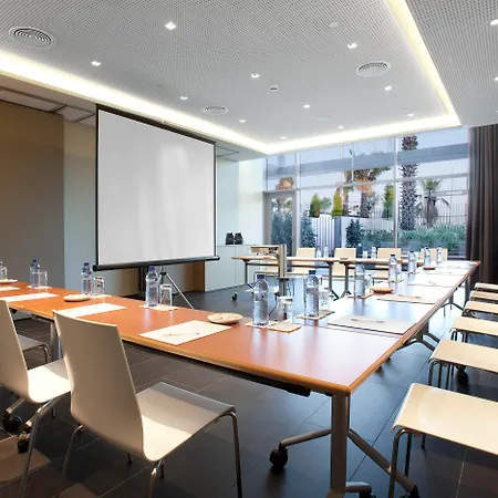 Atenea Port Barcelona Hotel