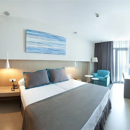 Atenea Port Barcelona Hotel 4*